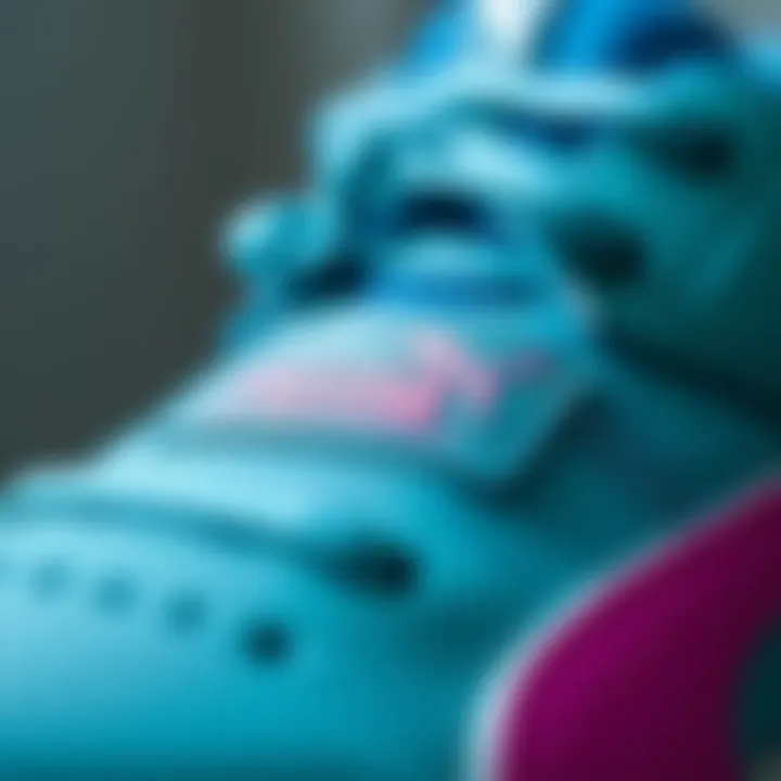 A close-up of the innovative material used in Puma Rebound Joy Beyaz
