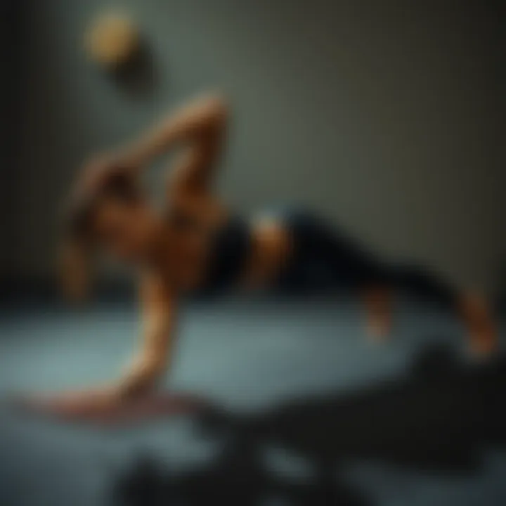 Demonstration of the side plank exercise